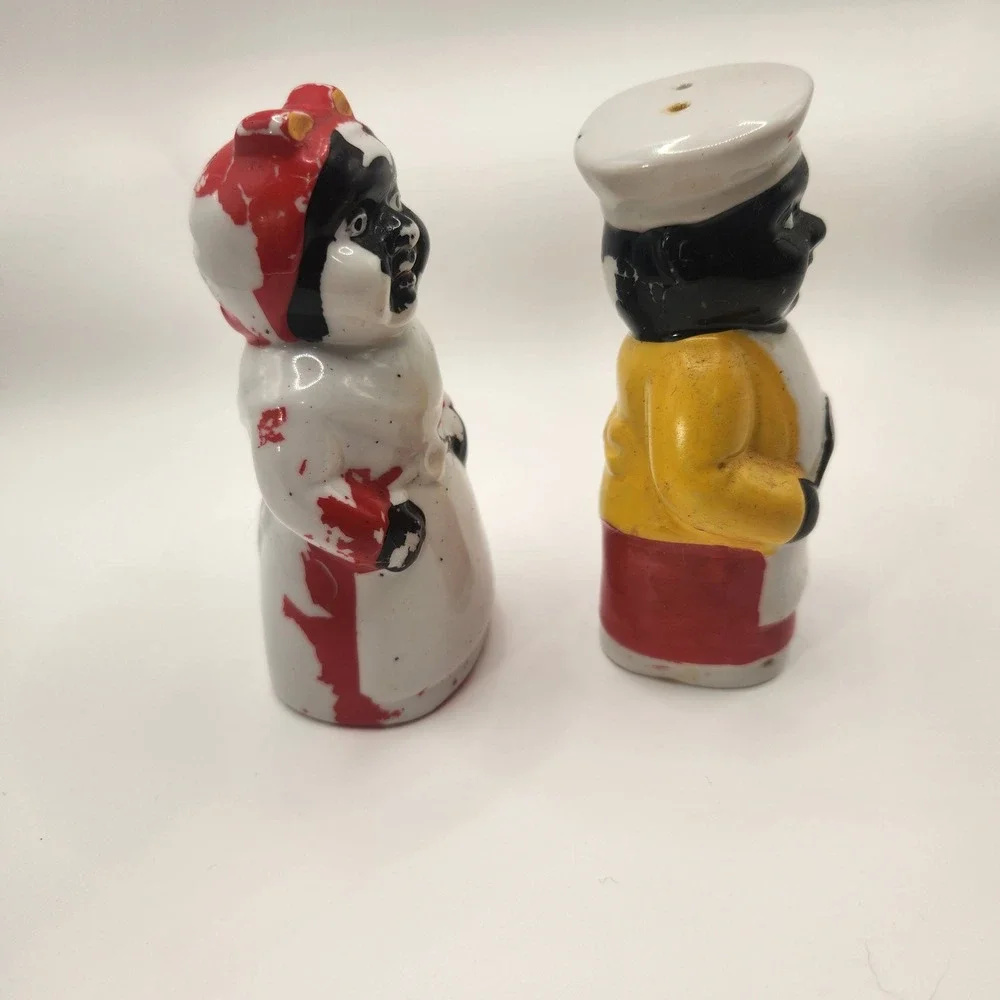 Vintage Black Americana Ceramic Salt and Pepper Shakers Chef and Mammy Set 4in